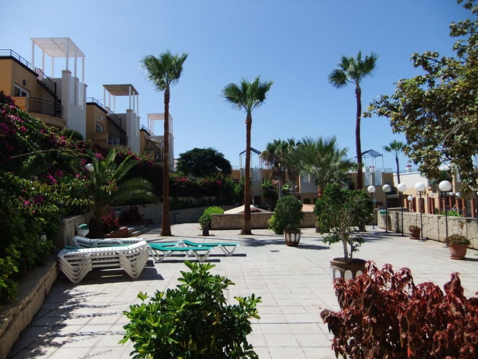 Hotelanlage - Weg zum Pool Los Olivos Beach Resort