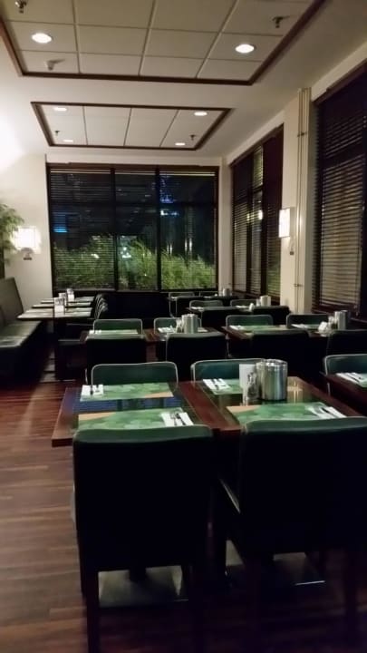 Frühstücks- und Restaurantbereich Hotel Courtyard by Marriott Amsterdam Airport