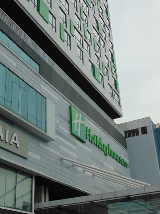 Außenansicht Holiday Inn & Suites Saigon Airport