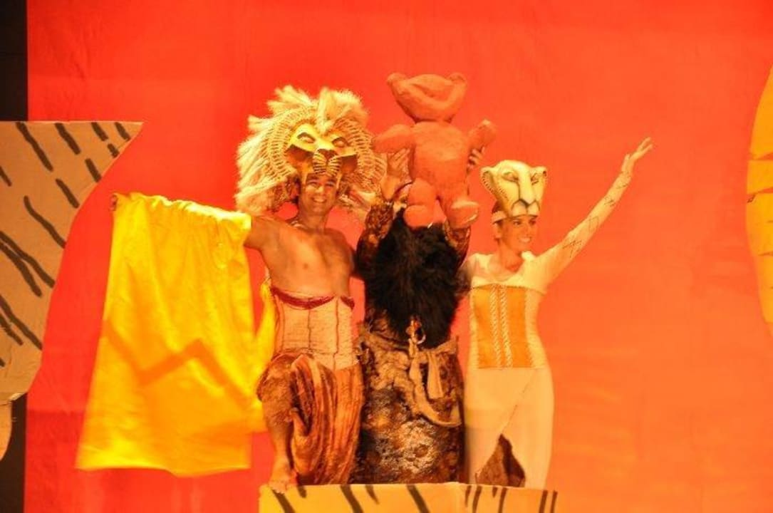 Animation König der Löwen Club Grand Side