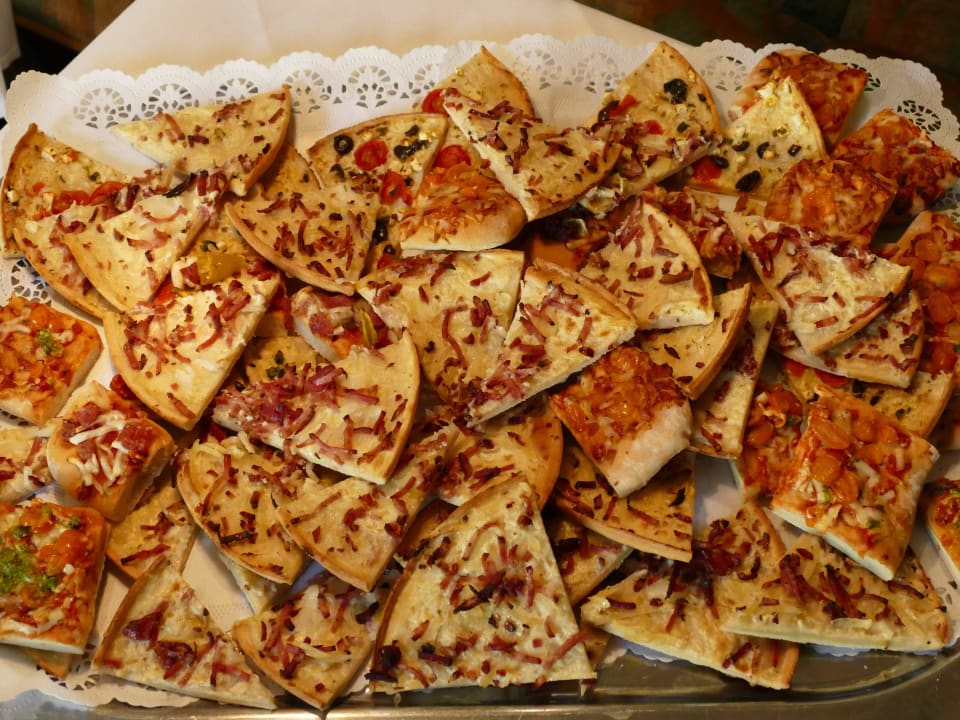 Flammkuchen Stadthotel Freiburg Kolping Hotels & Resorts