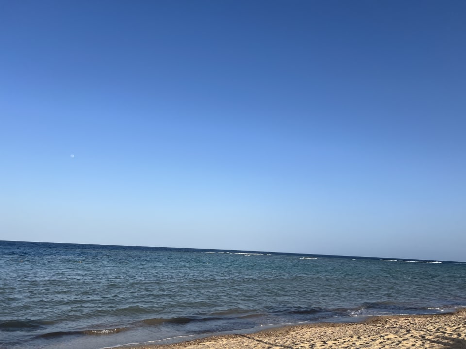 Strand Sirena Beach Resort & Spa