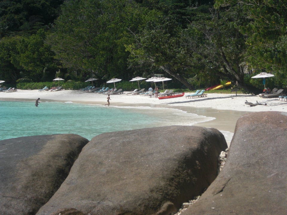 Südliches Strandende Four Seasons Resort Seychelles