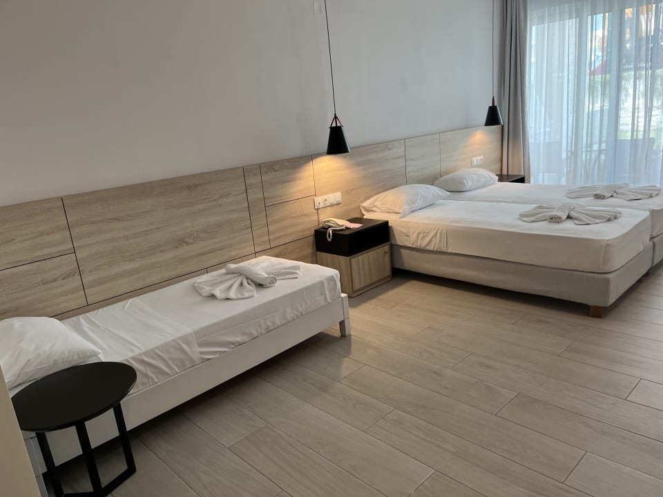 Zimmer Dimitrios Village Beach Resort