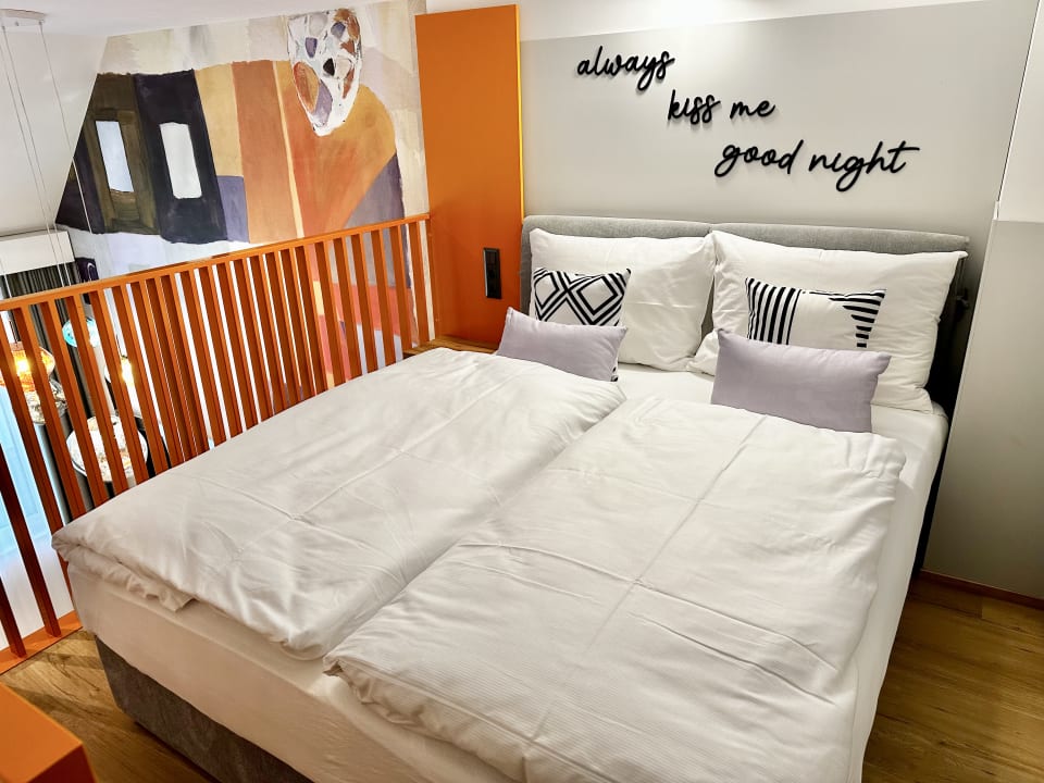 Zimmer lyf Schönbrunn Vienna