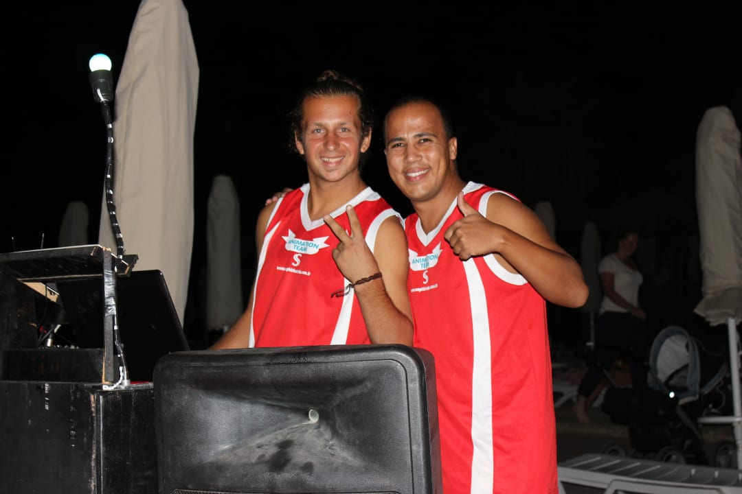 DJ Musti & BUrak Saphir Resort & Spa