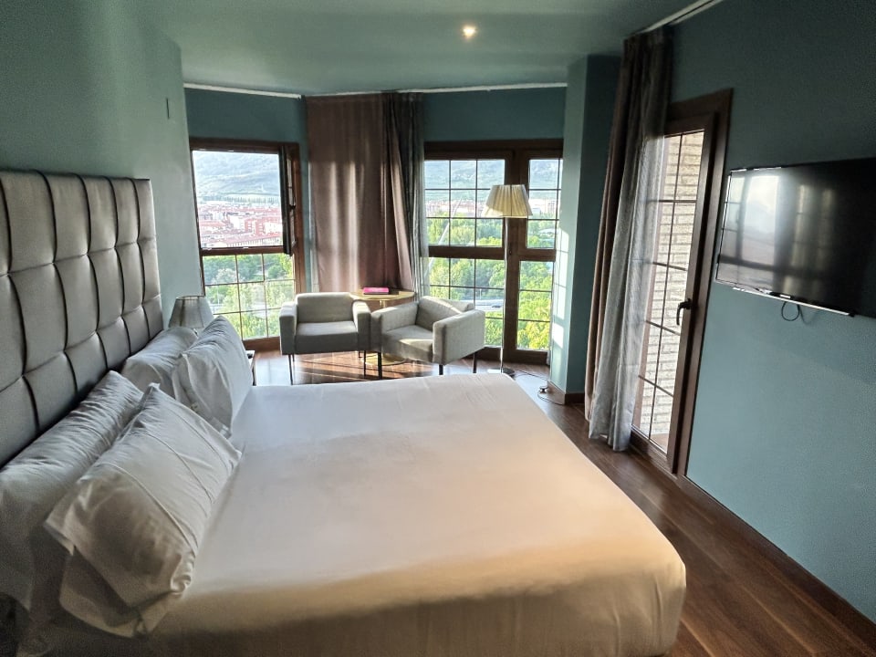 Zimmer Pamplona Catedral Hotel