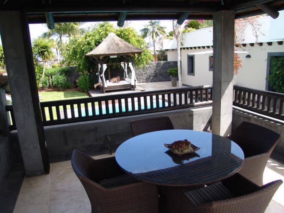 Villa-Garten vom Pavillion aus Gran Melia Palacio de Isora Resort