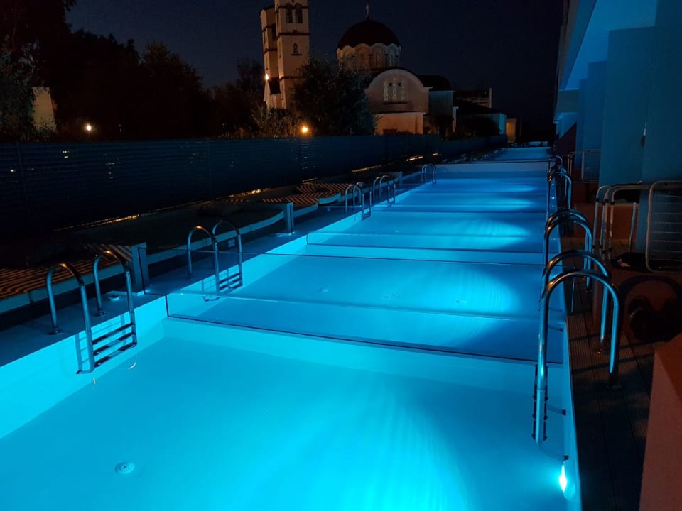 Pool Harmony Boutique Resort