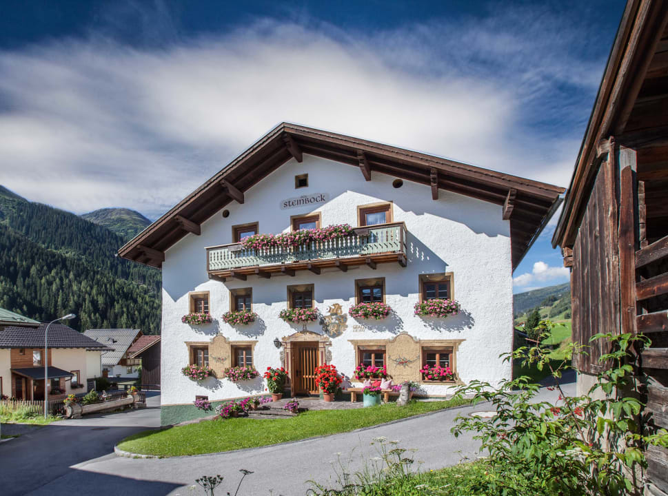Außenansicht Hotel die Arlbergerin