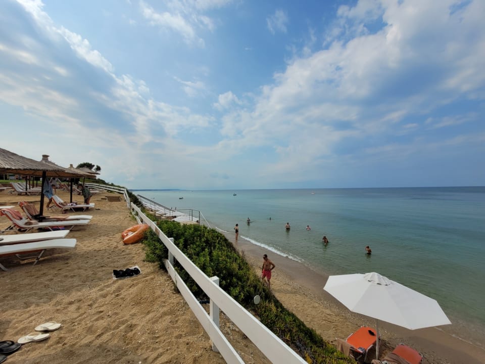 Strand Istion Club & Spa