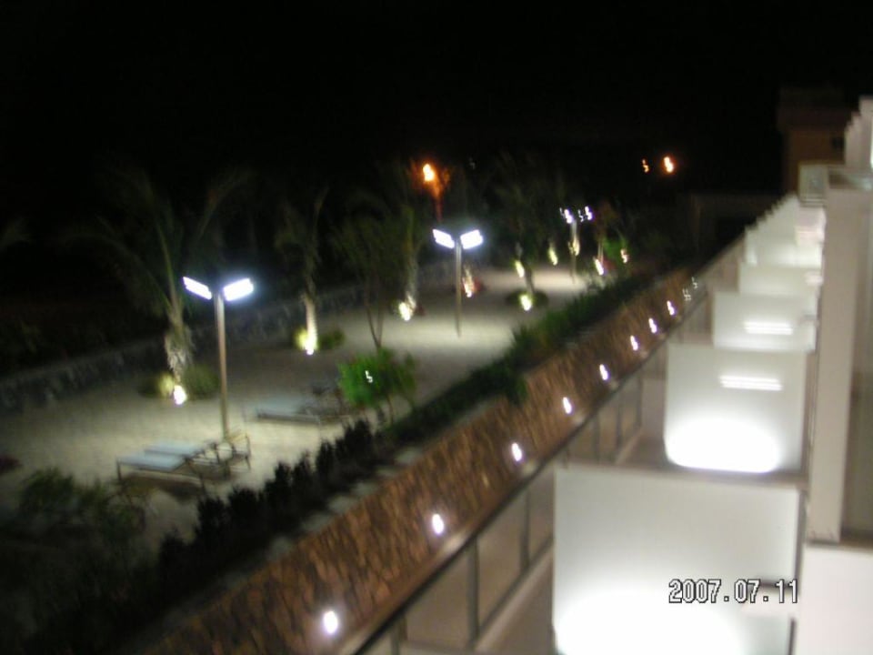Blick auf die Promenade bei Nacht R2 Bahía Playa Design Hotel & Spa - Adults Only