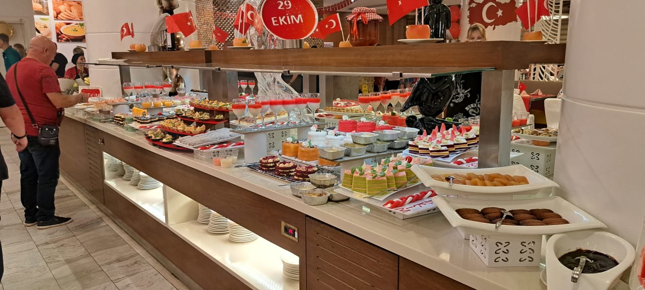 Gastro Glamour Resort & Spa