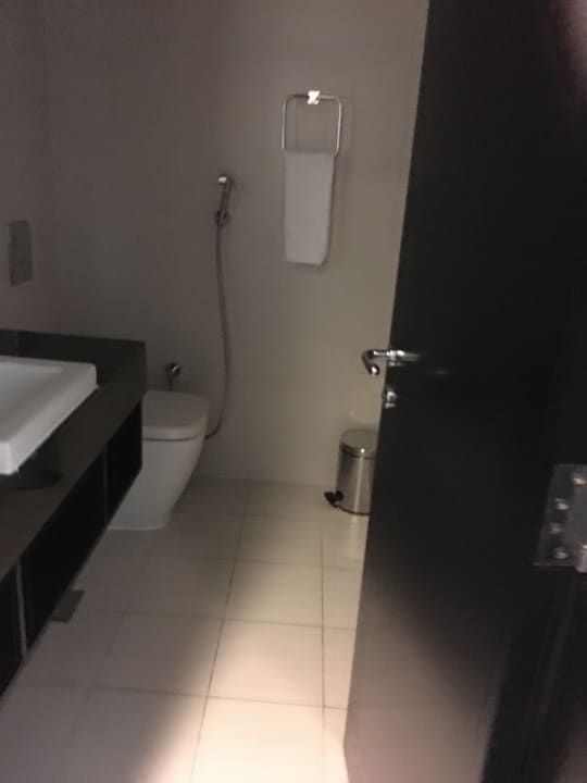 Zimmer Towers Rotana