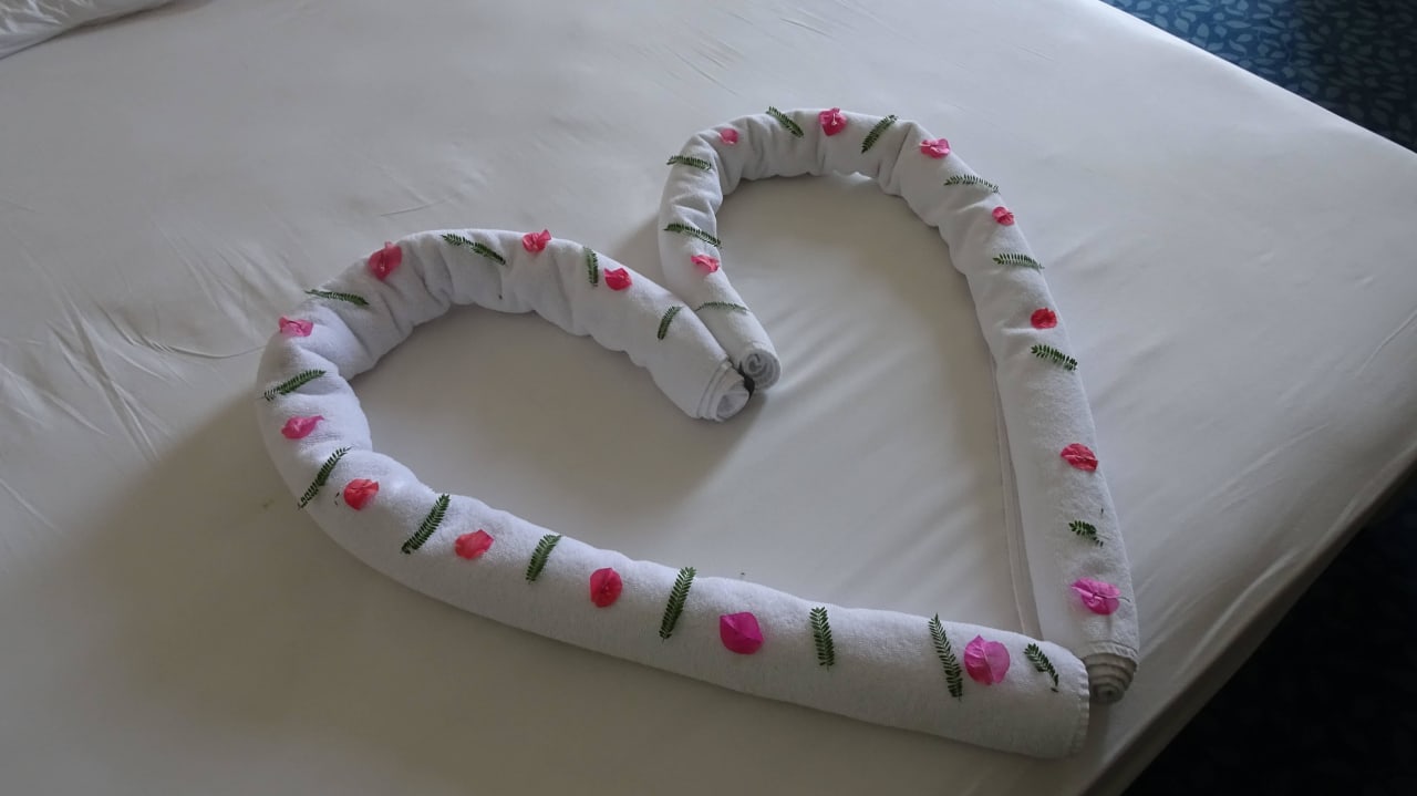 Aufmerksamer, freundlicher Zimmerservice VONRESORT Golden Coast