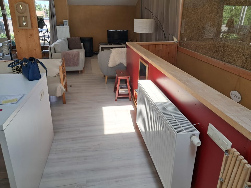 Zimmer StroEnzo - RUIME LOFT - 5P - 2SLPK - DAKTERRAS - LAADPAAL - 10MIN Maastricht