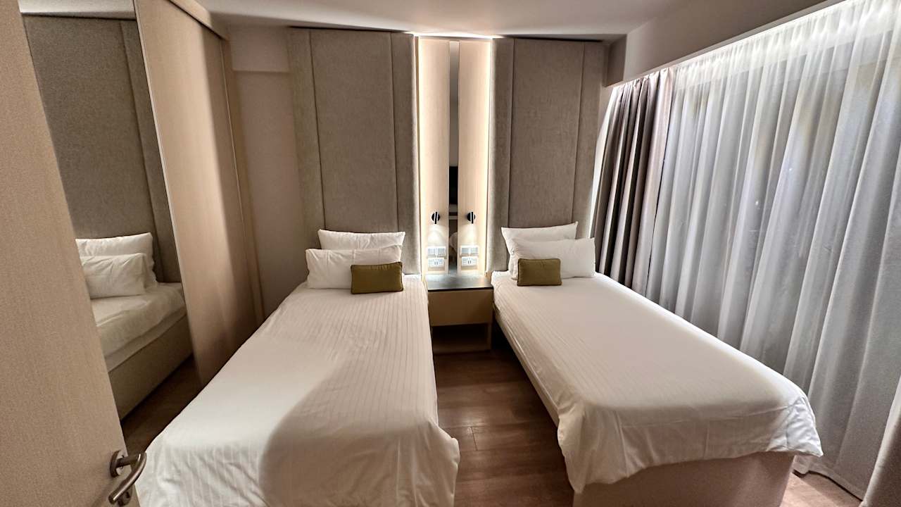 Zimmer ROBINSON CYPRUS