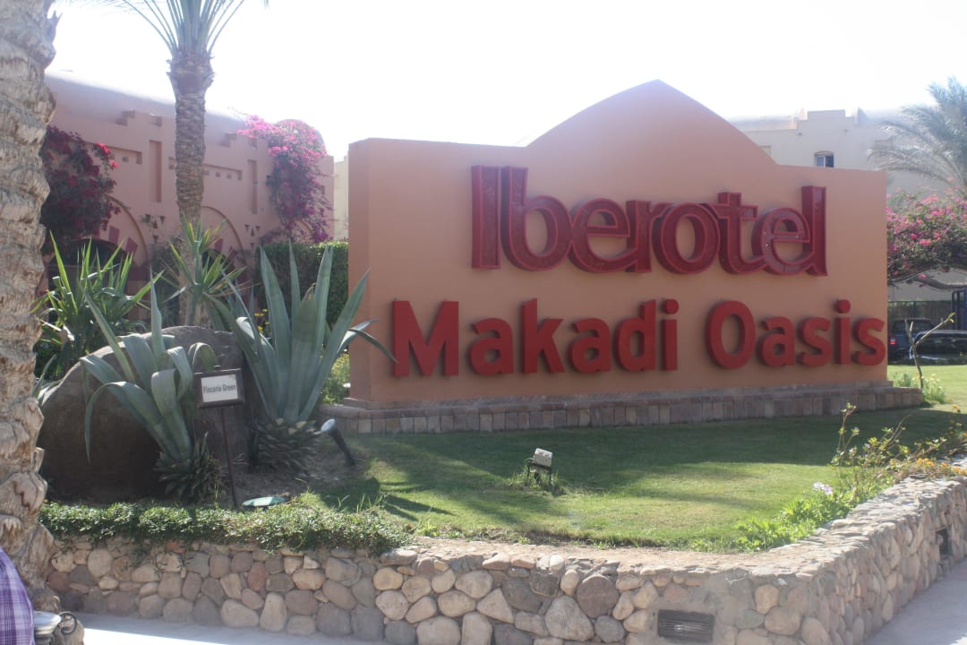 Eingang Jaz Makadi Oasis Resort