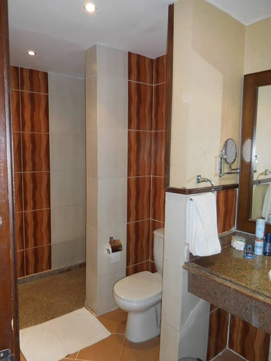 Bad mit Dusche Pickalbatros Alf Leila Wa Leila Resort - Neverland Hurghada