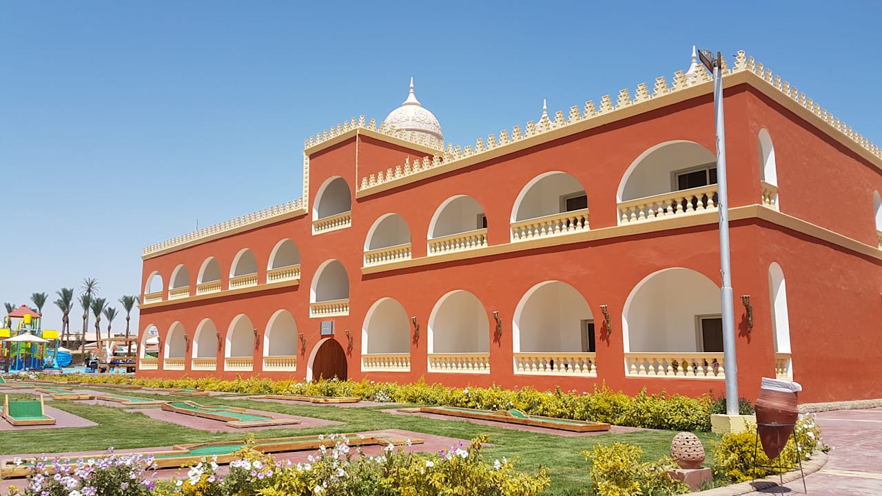 Außenansicht Pickalbatros Alf Leila Wa Leila Resort - Neverland Hurghada