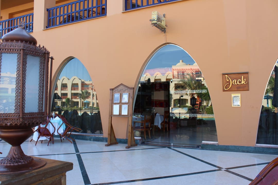 Jack Titanic Beach Spa & Aqua Park