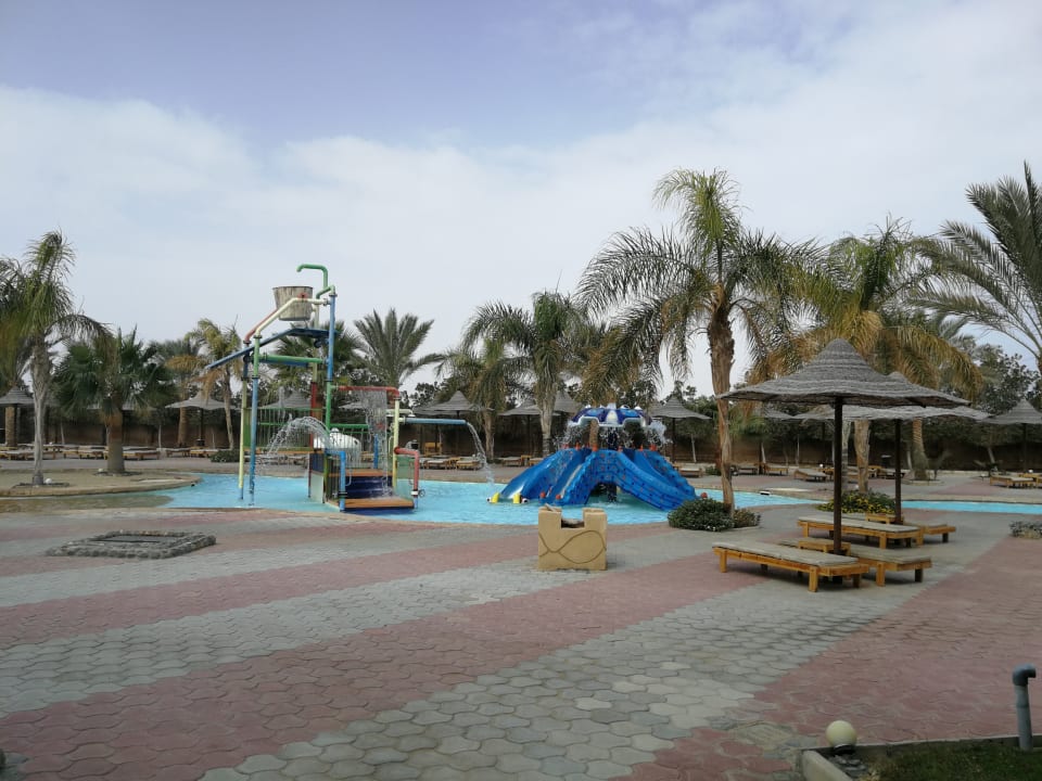 Pool Three Corners Sea Beach Resort