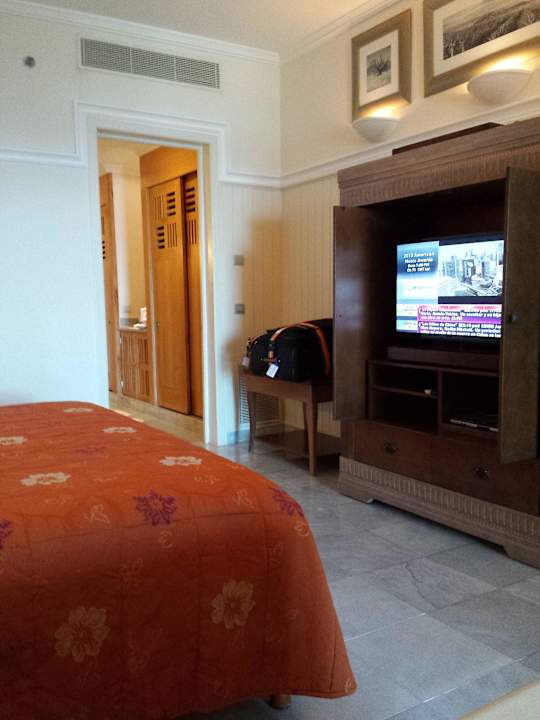 Das grosse bequeme Bett JOIA Paraiso by Iberostar