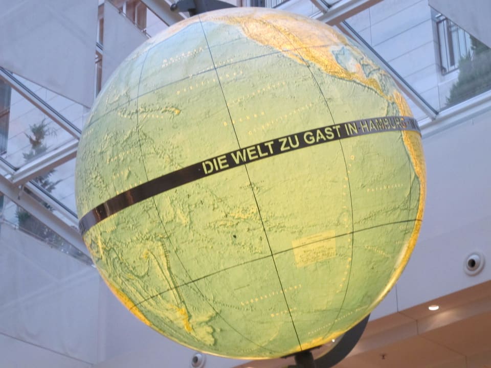 Die Welt zu Gast in Hamburg Grand Elysée Hamburg