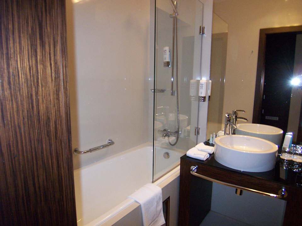 Bad - Dusche in der Badewanne Kadashevskaya Hotel