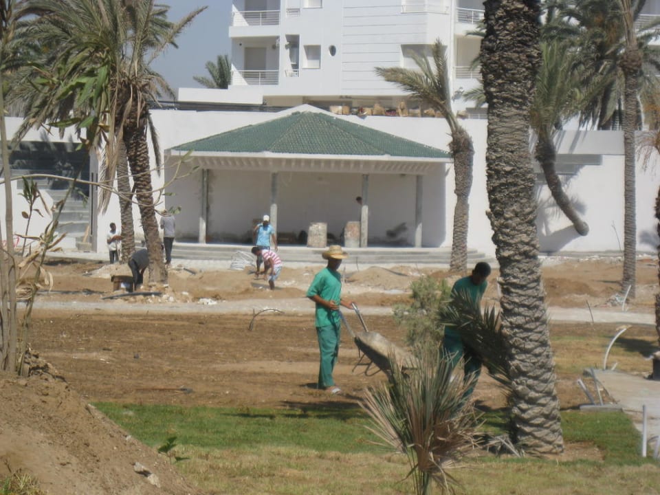 Hier wird noch an dem Theater gearbeitet Iberostar Selection Royal El Mansour