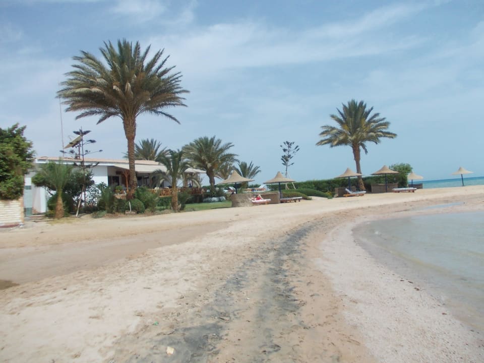 Пляж Golden Beach Resort