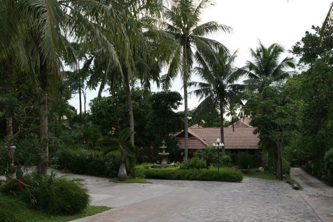 Blick auf die Lobby Khao Lak Bayfront Resort