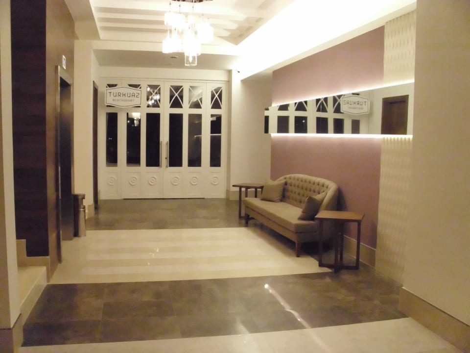 Innen  Terrace Elite Resort