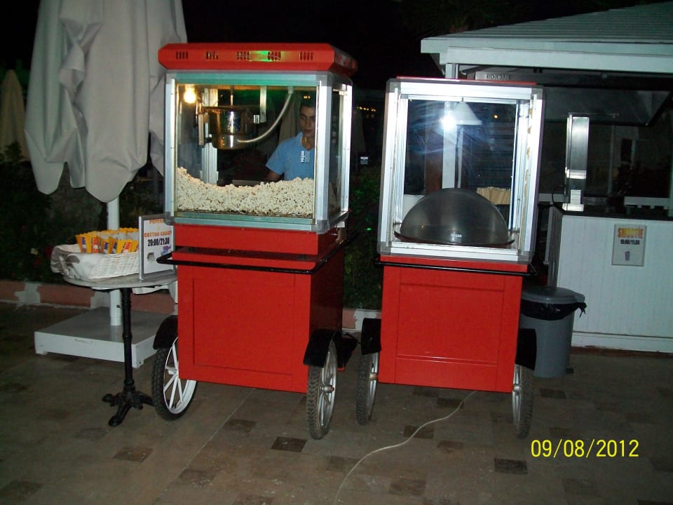 Popcorn und Zuckerwatte für Kids Hotel Delphin Imperial