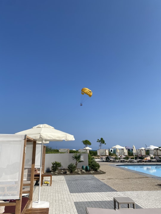 Pool Wave Resort