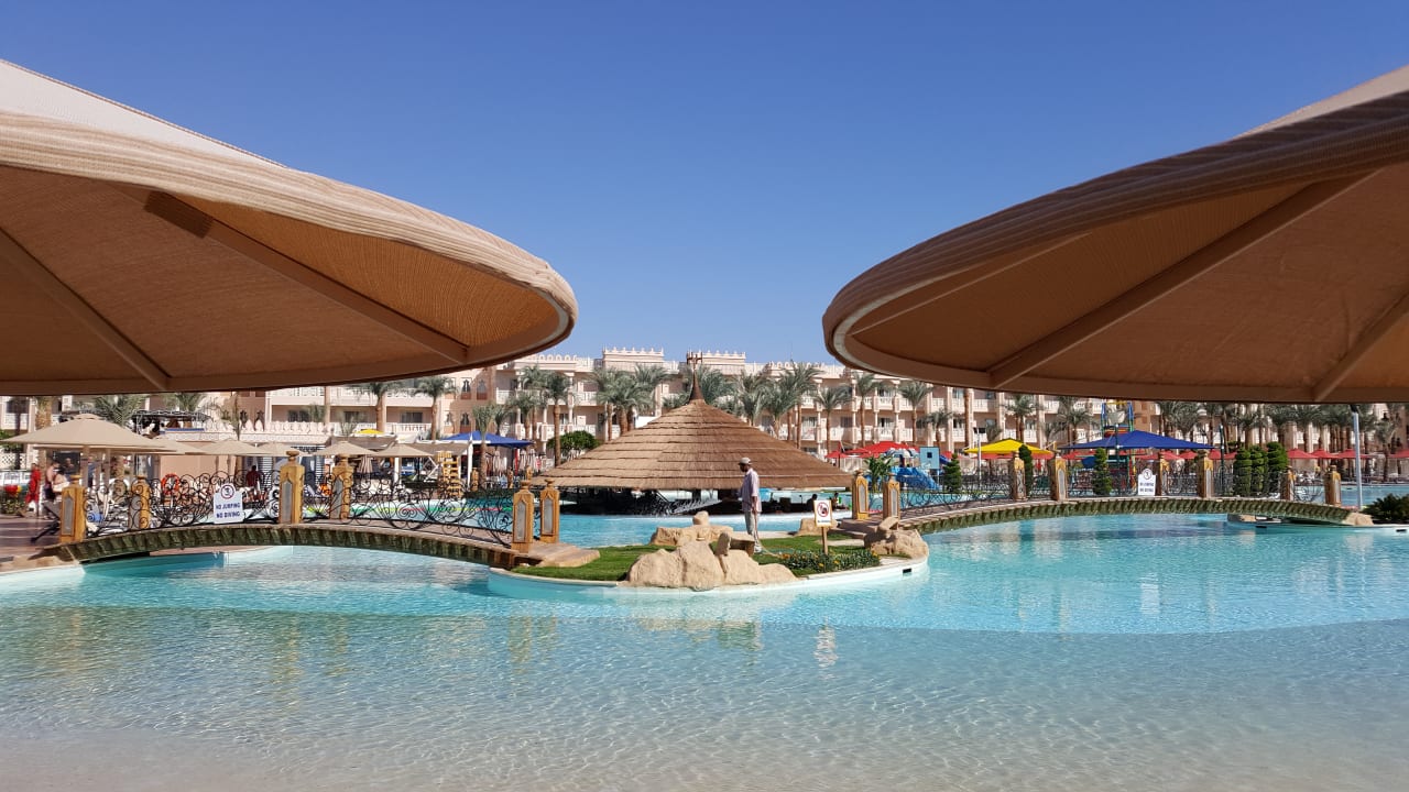 Pool Pickalbatros Palace Resort