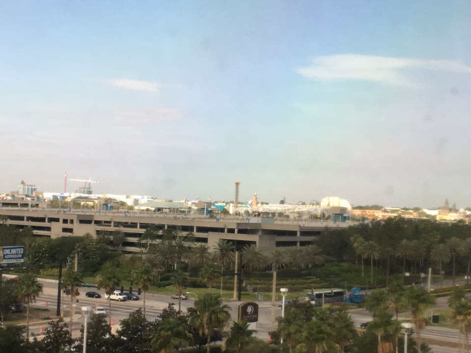Ausblick Doubletree Hotel at the Entrance to Universal Orlando