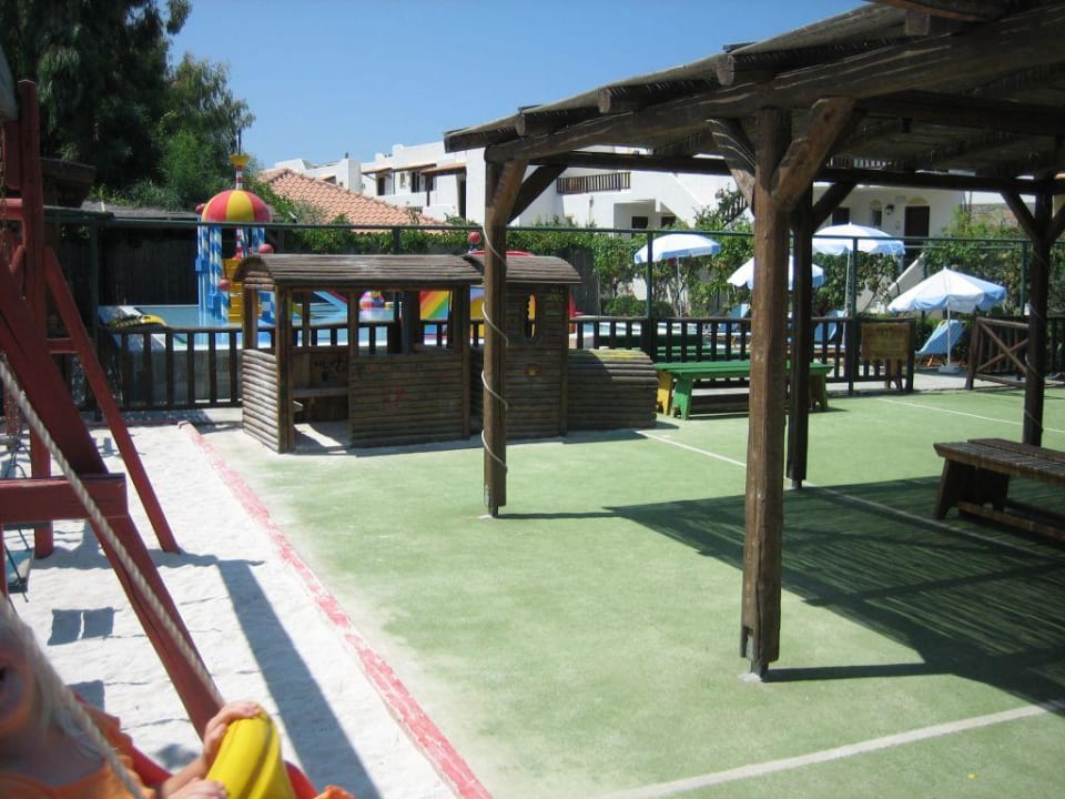 Kinderclub Alexander Beach Hotel & Village Resort