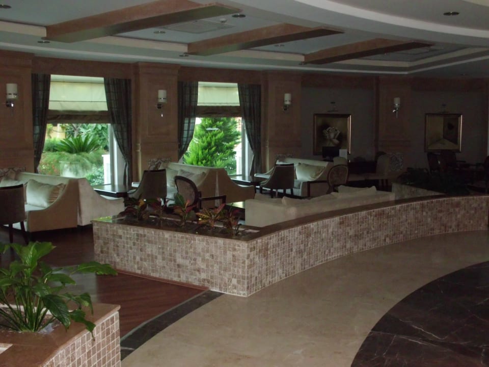 Empfangsbereich Alba Queen Hotel