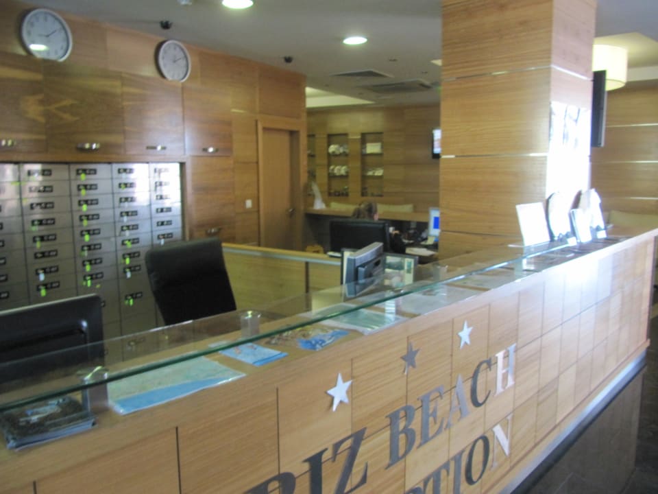 Recepcja hotelowa Hotel Sea Breeze