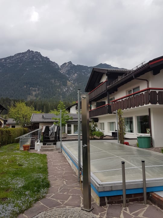 Pool Hotel Rheinischer Hof