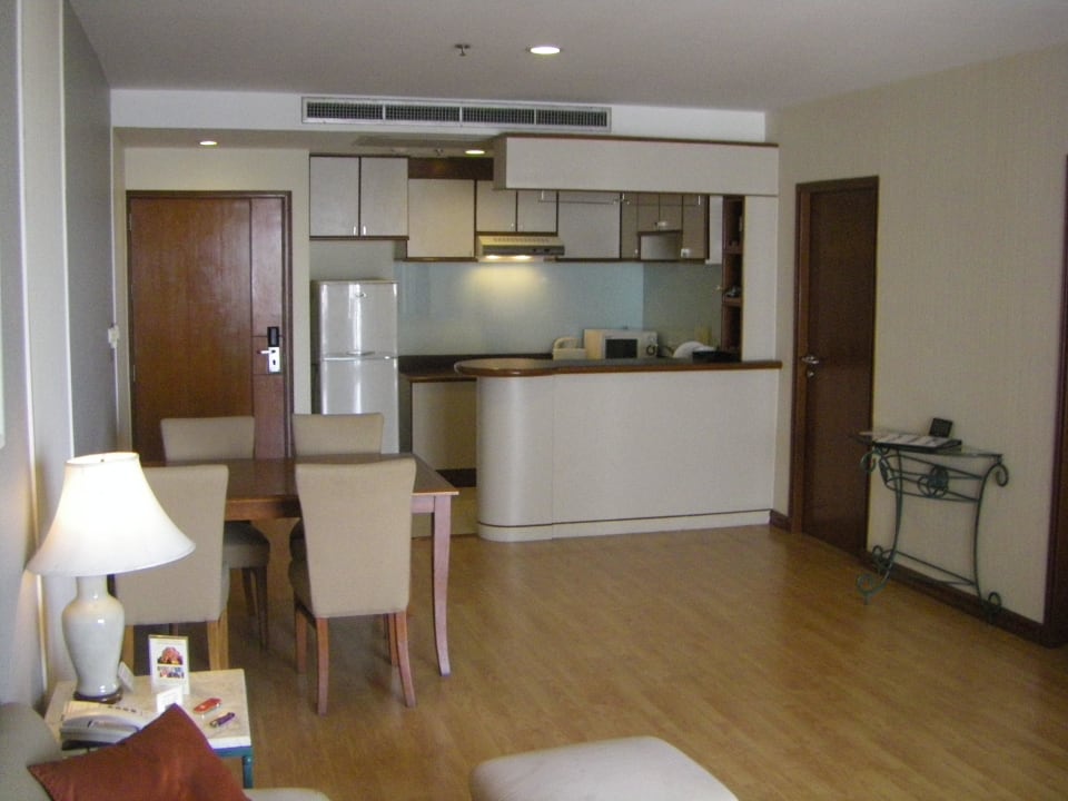 Küche und Essbereich Hotel Evergreen Place Bangkok