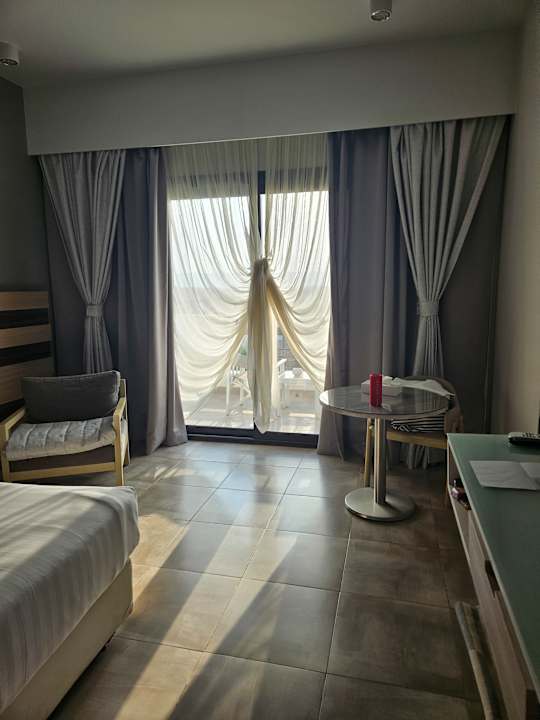 Zimmer Ancient Sands Golf Resort