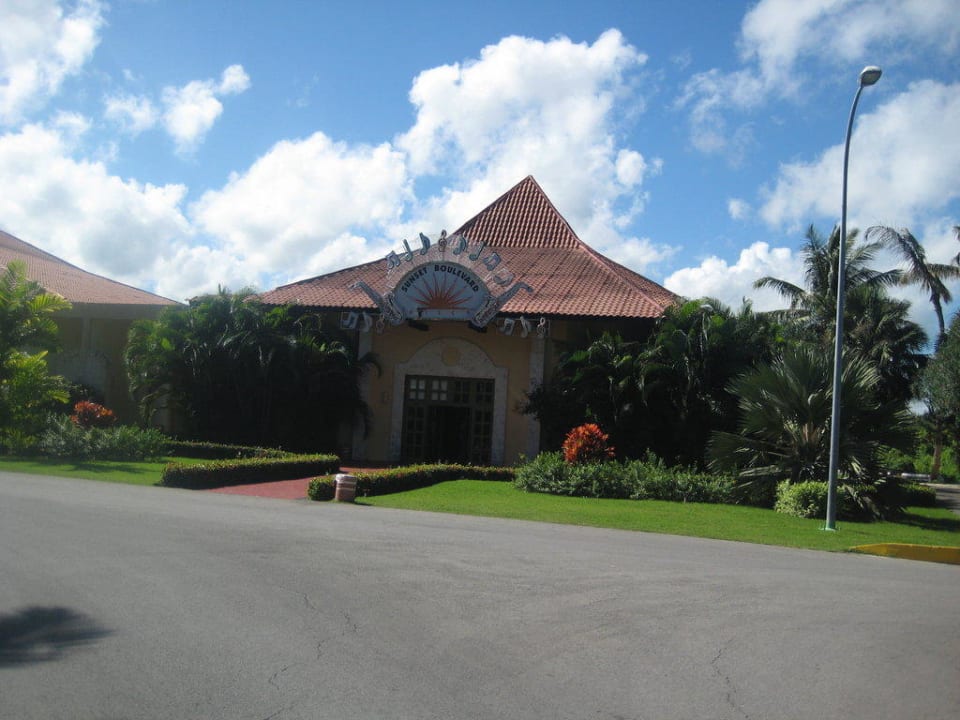 Disco Grand Palladium Select Bávaro Resort & Spa