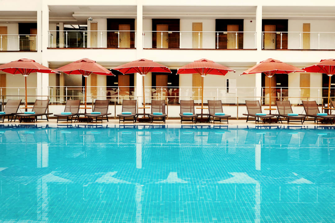 Pool Orka Lotus Beach