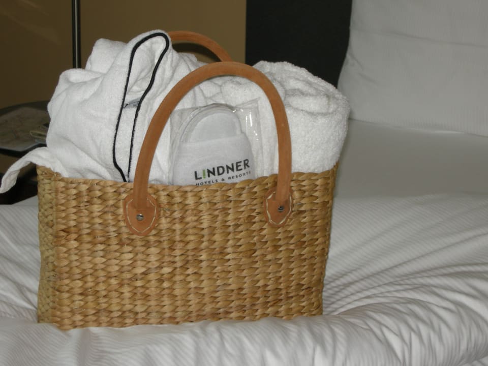 Saunatasche Lindner Hotel Leverkusen BayArena, part of JdV by Hyatt