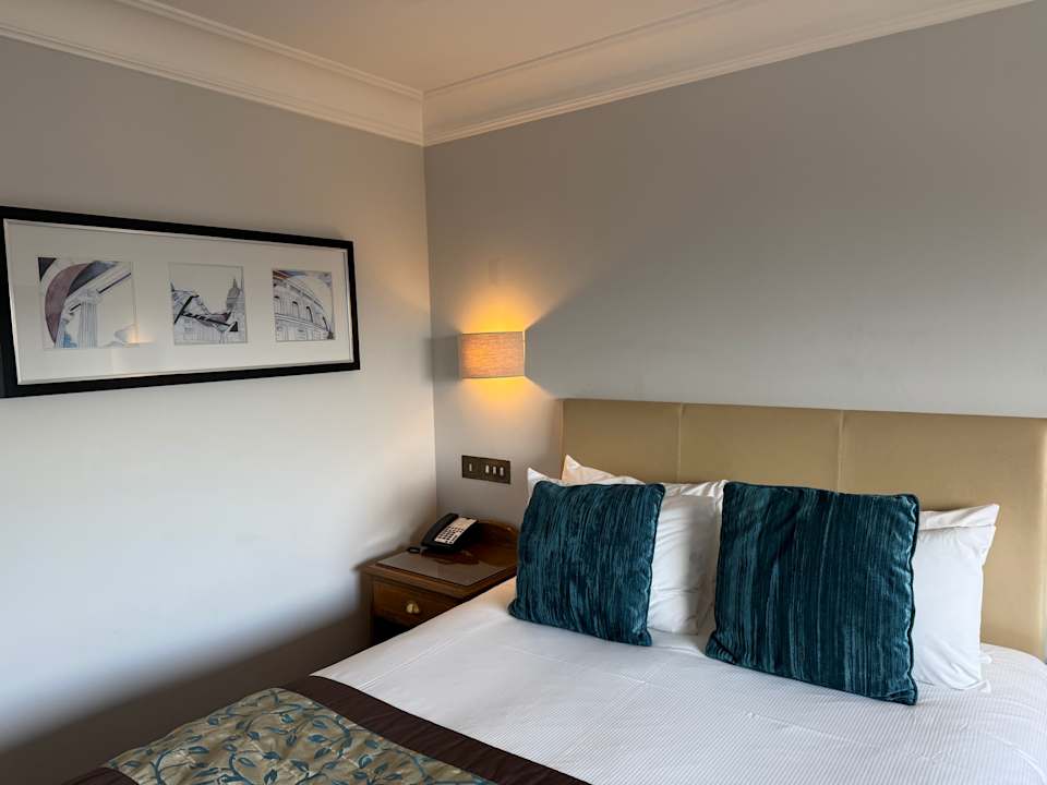 Zimmer The Tower - A Guoman Hotel