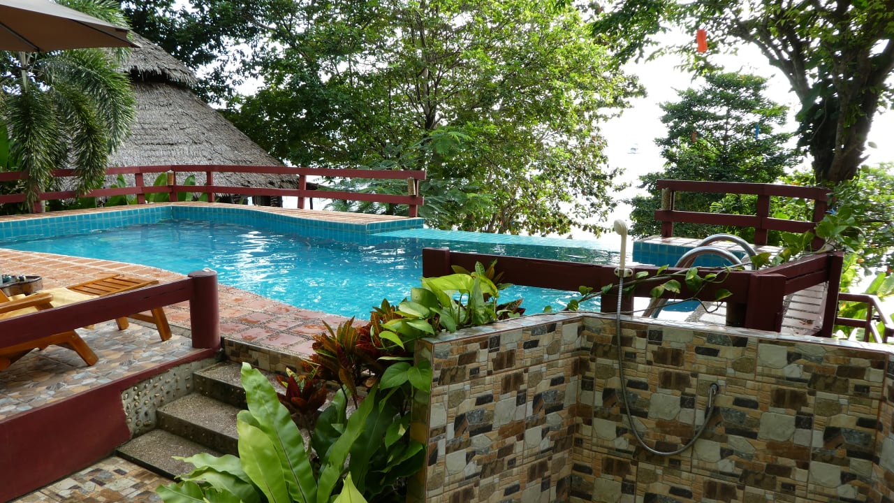 Pool KohJum Resort