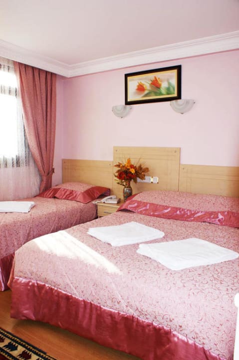 Double room Hotel California Istanbul