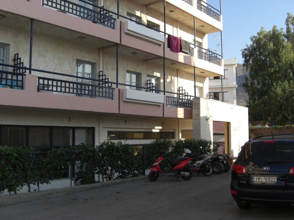 Aussenansicht Hotel Agrabella